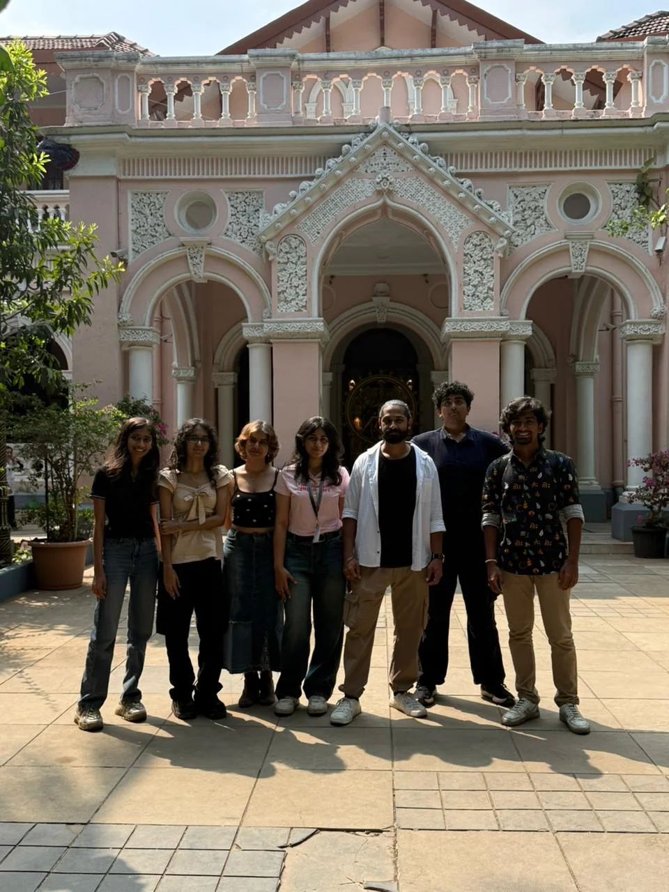 Explores National Museum of
Indian Cinema